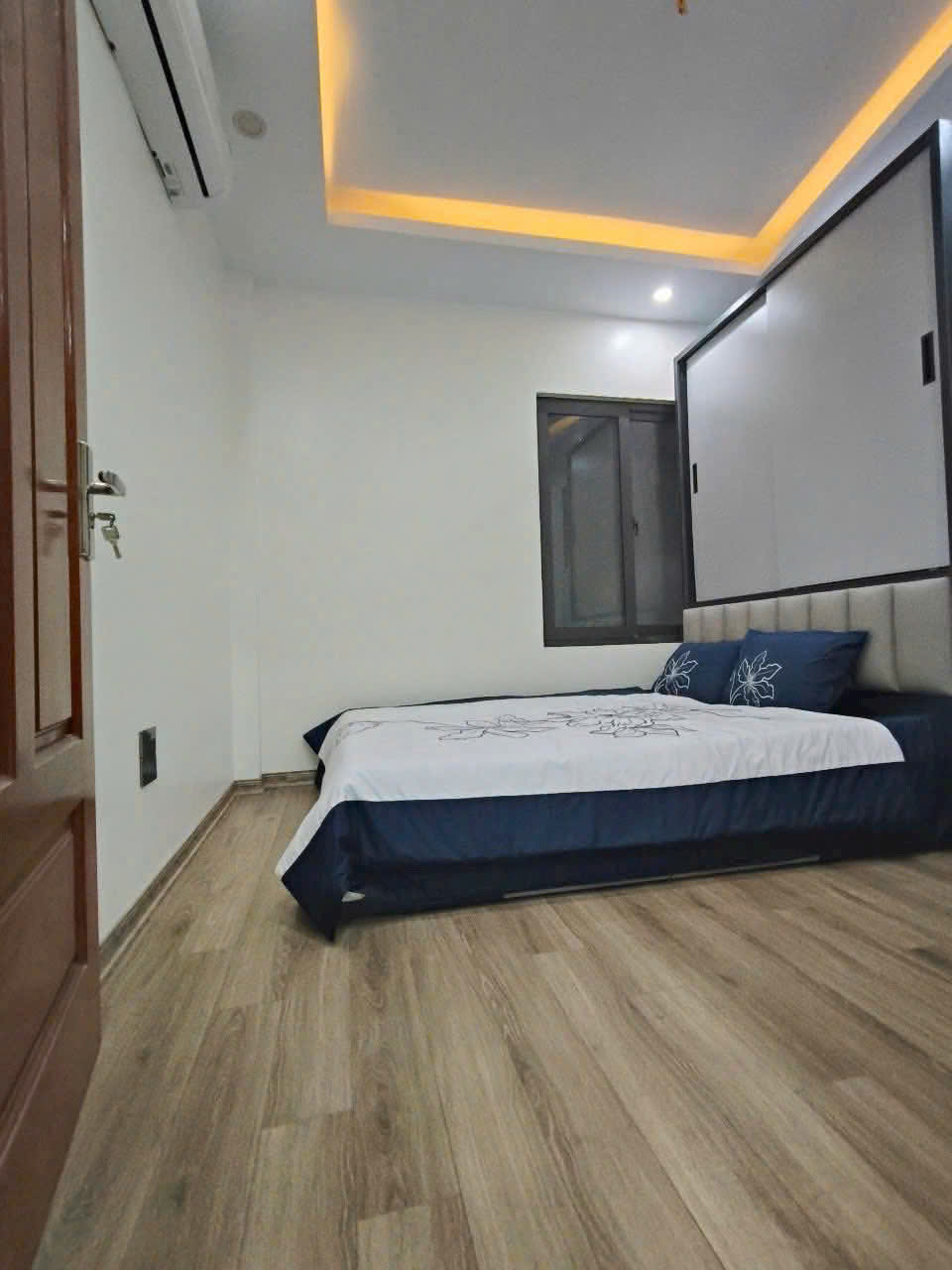 Cho thuê nhà mới cứng Phố Giải Phóng 5 tầng x 50m2, 6 ngủ, 20 Triệu làm VP, ở gđ - Ảnh 2